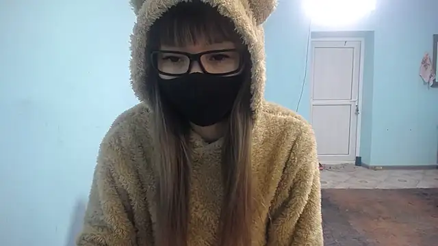 elllaaxx online show from March 2, 2025, 7:21 am