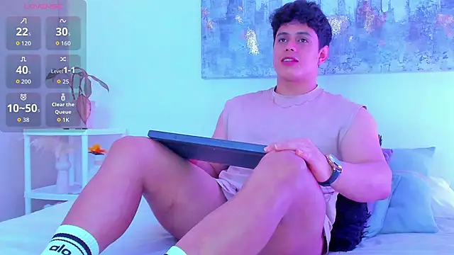 arminjones1 online show from December 4, 2025, 4:22 am