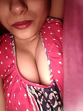 sexyindi couple online show from February 7, 2025, 8:01 am