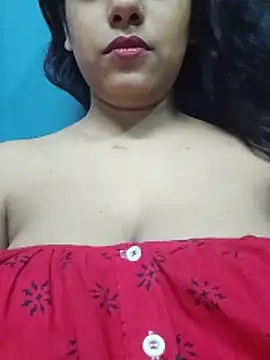 sexyindi couple online show from May 12, 2026, 2:58 pm