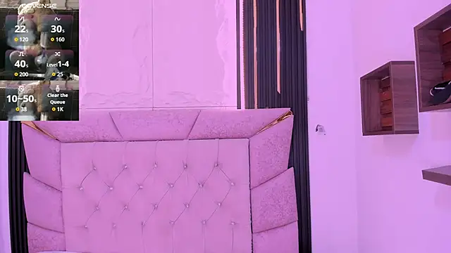 laurem-paulette online show from September 25, 2025, 7:28 pm