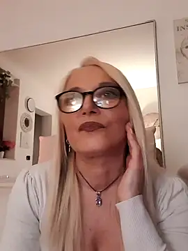 Snapshot of kikkastar chatting on January 15, 2025, 7:55 pm kikkastar online show from January 15, 2025, 7:55 pm