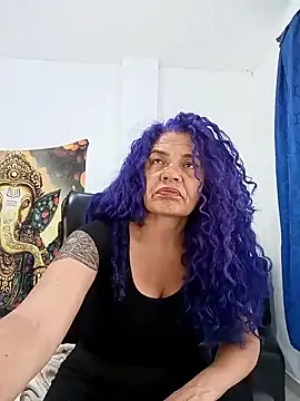 freyadevil333 online show from January 14, 2025, 7:53 pm