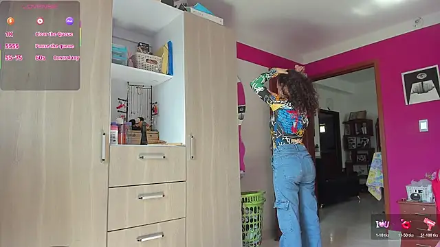 Angela hank2 online show from November 22, 2025, 2:38 pm