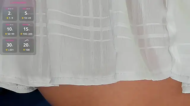 Snapshot of angela_santana_ chatting on January 21, 2025, 5:09 pm angela santana online show from January 21, 2025, 5:09 pm