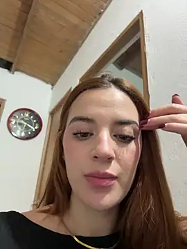 Bellacrox online show from November 19, 2025, 2:33 am