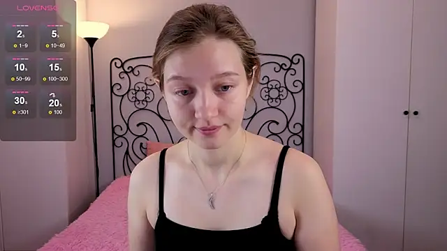 Ksuhesa online show from November 7, 2025, 2:11 am