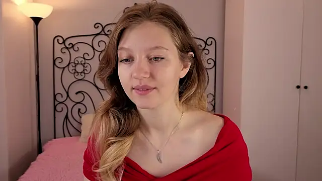 Ksuhesa online show from December 2, 2025, 1:11 am