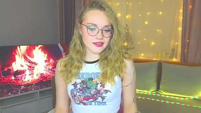 Aurora Golden1 online show from January 6, 2025, 4:34 pm