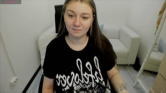 AlisaBacker online show from January 23, 2025, 4:04 pm