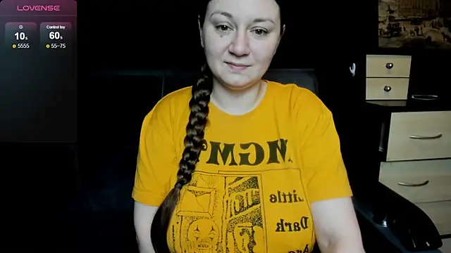 AlisaBacker online show from April 18, 2026, 7:18 pm