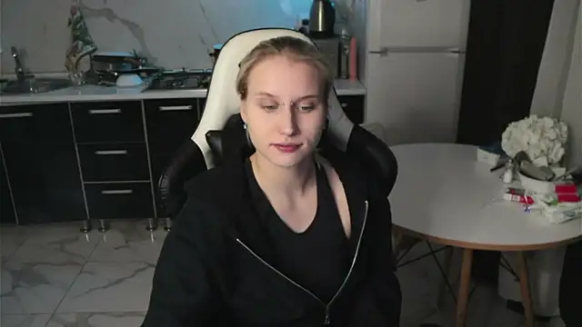 MertyXX online show from April 9, 2026, 9:20 pm