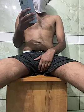 Bluelover0812 online show from December 30, 2024, 8:36 pm