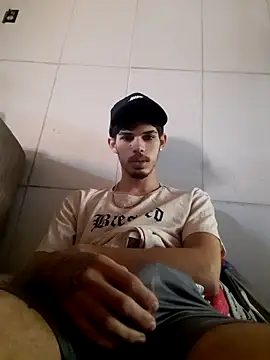 jaozinMg online show from November 5, 2025, 12:27 pm