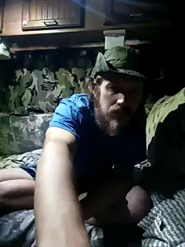 hothippie420 online show from November 16, 2025, 10:15 pm