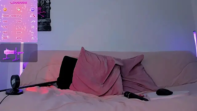 ImBlackEyes online show from November 8, 2025, 10:30 pm