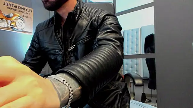 AronGrant online show from December 17, 2025, 9:15 am