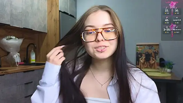 Snapshot of doll_lol_ chatting on January 15, 2025, 5:47 pm doll lol online show from January 15, 2025, 5:47 pm