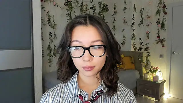 AgnieszkaBanana online show from December 5, 2025, 10:02 am