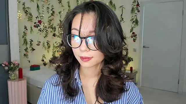 AgnieszkaBanana online show from March 21, 2026, 4:17 am