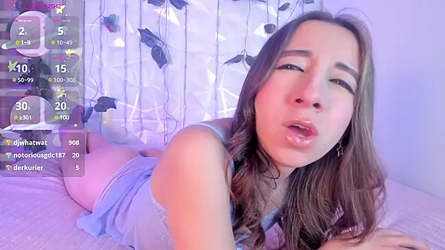 Miiaa doll online show from February 4, 2025, 6:06 pm