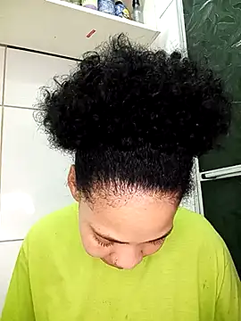 Su Duarte 1 online show from December 3, 2025, 2:41 am