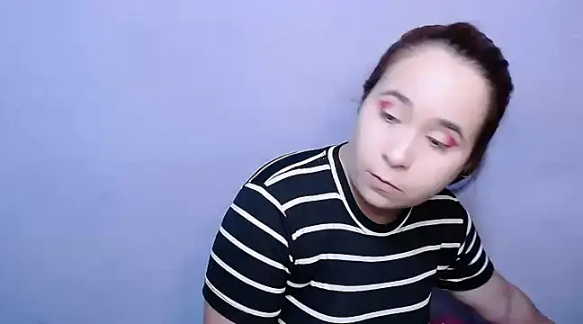 SubLayla01 online show from January 24, 2025, 5:53 pm