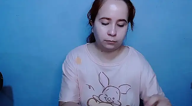 SubLayla01 online show from February 5, 2025, 11:34 am