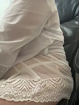 amooraaamoon online show from February 9, 2025, 11:58 am