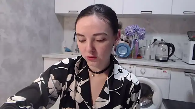 StacyMind online show from February 6, 2025, 10:43 pm