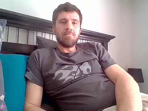 Snapshot of GrootV0o3lSA chatting on June 11, 2026, 12:25 pm GrootV0o3lSA online show from June 11, 2026, 12:25 pm