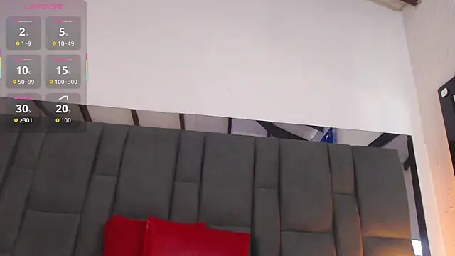 SELENA BIGBOOBS online show from October 6, 2025, 2:25 pm