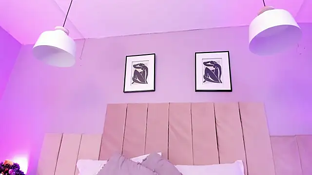 April bowie online show from March 1, 2025, 6:21 pm