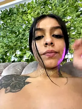 AbbyFtLuna online show from December 3, 2024, 2:25 am