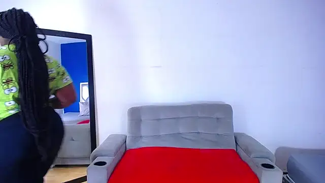 exotic karmella online show from February 24, 2026, 9:24 pm