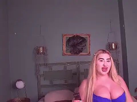Snapshot of FerrariRedxBabestation chatting on March 14, 2025, 9:10 pm FerrariRedxBabestation online show from March 14, 2025, 9:10 pm