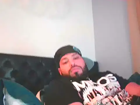 yovngBabyG4 online show from October 24, 2025, 4:09 am