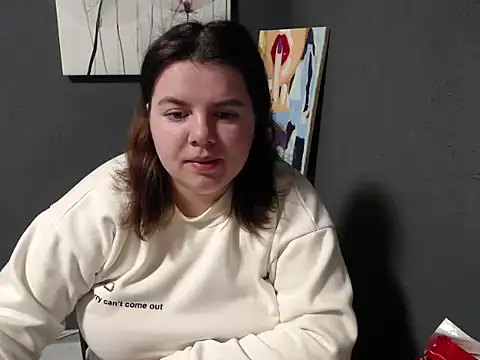 so shy online show from March 22, 2025, 7:25 am