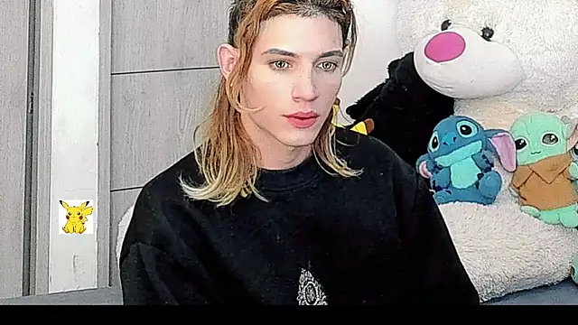 Snapshot of honey_skin chatting on January 9, 2025, 9:16 am honey skin online show from January 9, 2025, 9:16 am