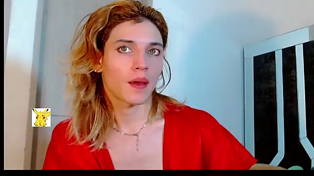 Snapshot of honey_skin chatting on February 17, 2025, 11:55 am honey skin online show from February 17, 2025, 11:55 am