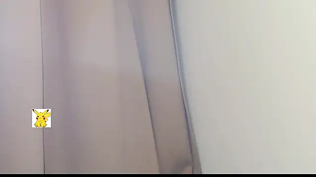 Snapshot of honey_skin chatting on February 23, 2025, 4:07 am honey skin online show from February 23, 2025, 4:07 am