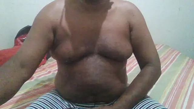 Beargryzzly online show from December 4, 2024, 3:43 pm