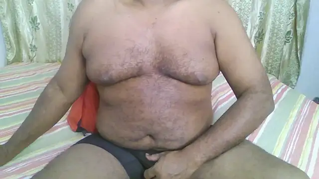 Beargryzzly online show from December 19, 2024, 1:39 am