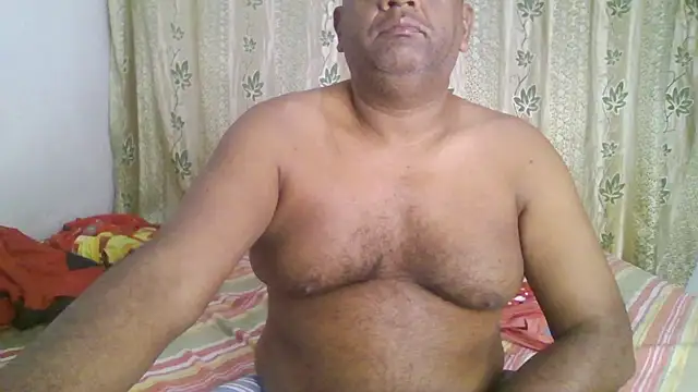 Beargryzzly online show from January 4, 2025, 11:43 am