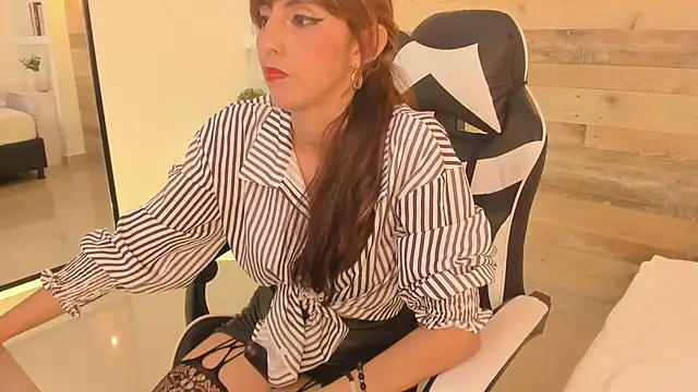 Snapshot of candy_summer28 chatting on February 26, 2026, 12:20 am candy summer28 online show from February 26, 2026, 12:20 am