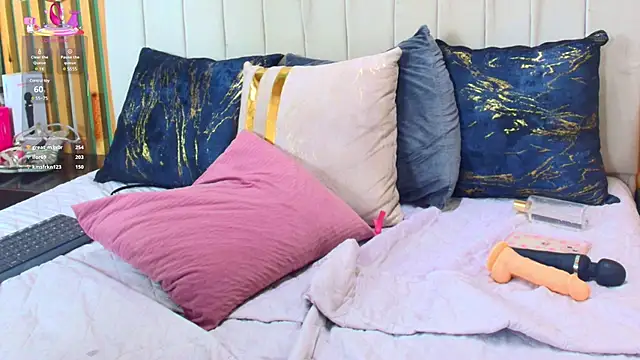 katlyn martins online show from February 25, 2025, 1:09 am