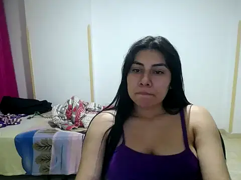  katerin love1 online show from December 14, 2025, 5:02 am