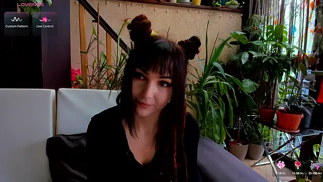 Snapshot of 1Munique chatting on September 24, 2025, 7:23 am 1Munique online show from September 24, 2025, 7:23 am