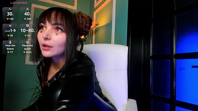 Snapshot of 1Munique chatting on November 9, 2025, 4:27 pm 1Munique online show from November 9, 2025, 4:27 pm