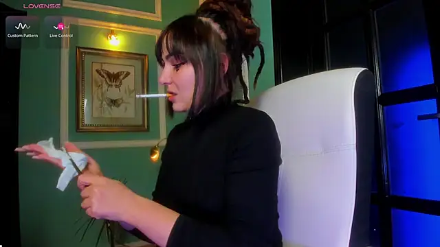 Snapshot of 1Munique chatting on November 27, 2025, 3:14 pm 1Munique online show from November 27, 2025, 3:14 pm